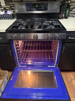 LG Stove