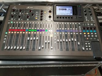 Cosola dijital behringer 32