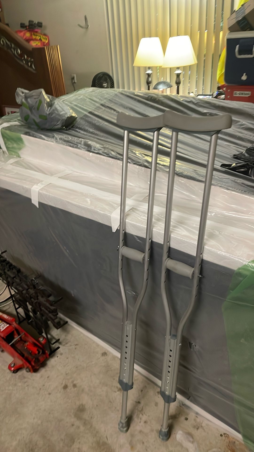 Brand New Crutches Never Used 
