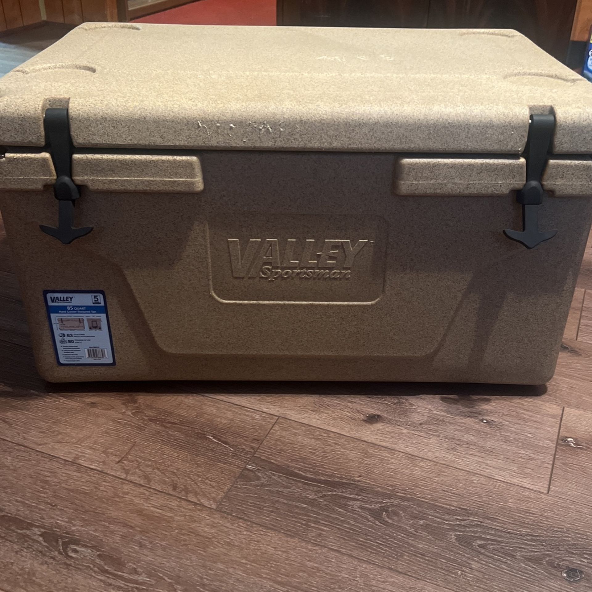 Valley Sportsman 85-Qt Cooler With Wheels