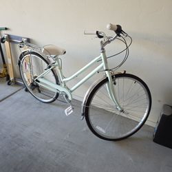 Schwinn!! Girl Bike.. Brand New