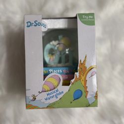 Dr Seuss Musical Water globe 