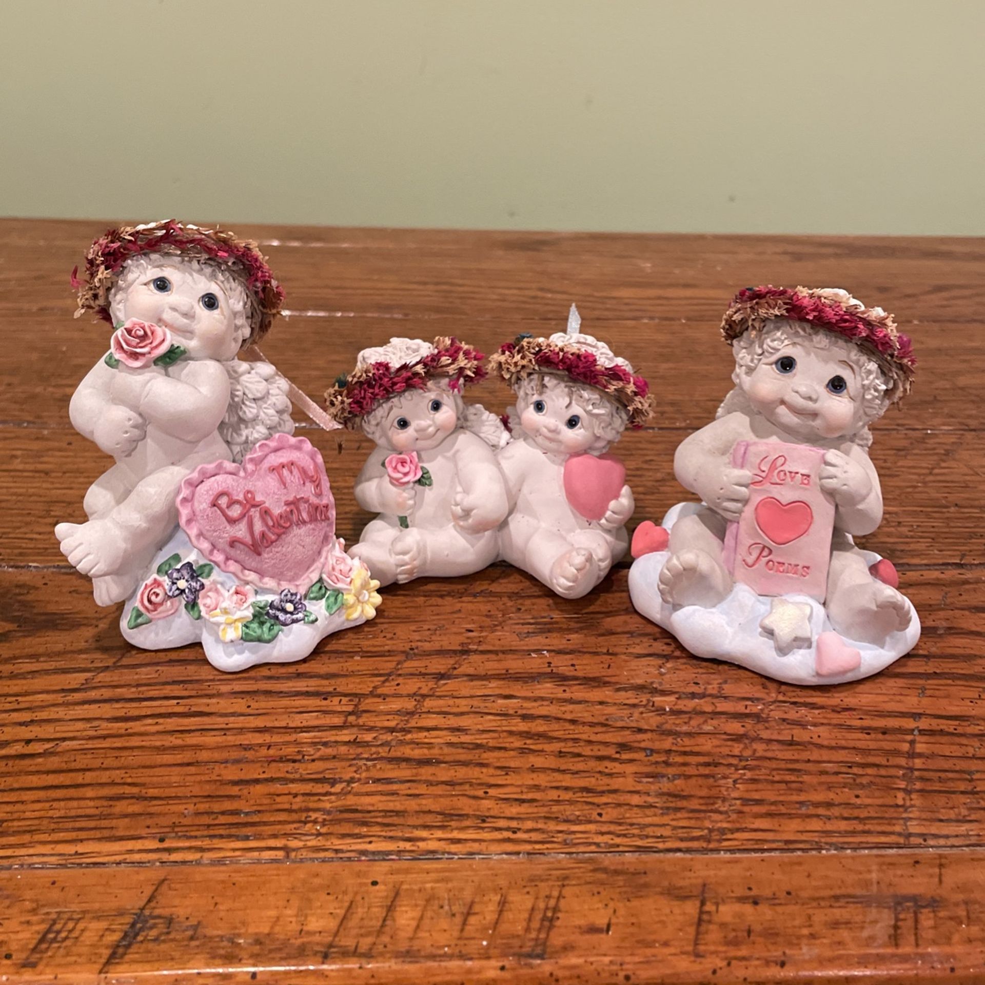 Dreamsicle Figurines