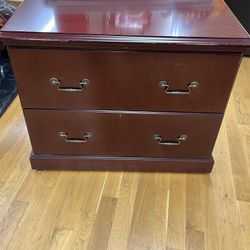 File cabinet 