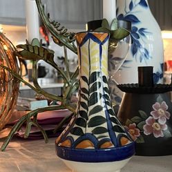 Vintage 7 X 4 in Berber Style Vase Earthenware Folk Hand Painted Ceramic Japan Made