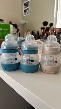 3 MAM baby bottles