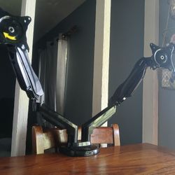Dual Monitor Desktop Mount