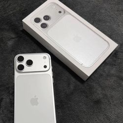 Brand New iPhone {{17 Pro Max 2TB FACTORY UNLOCKED}} Any Company Works