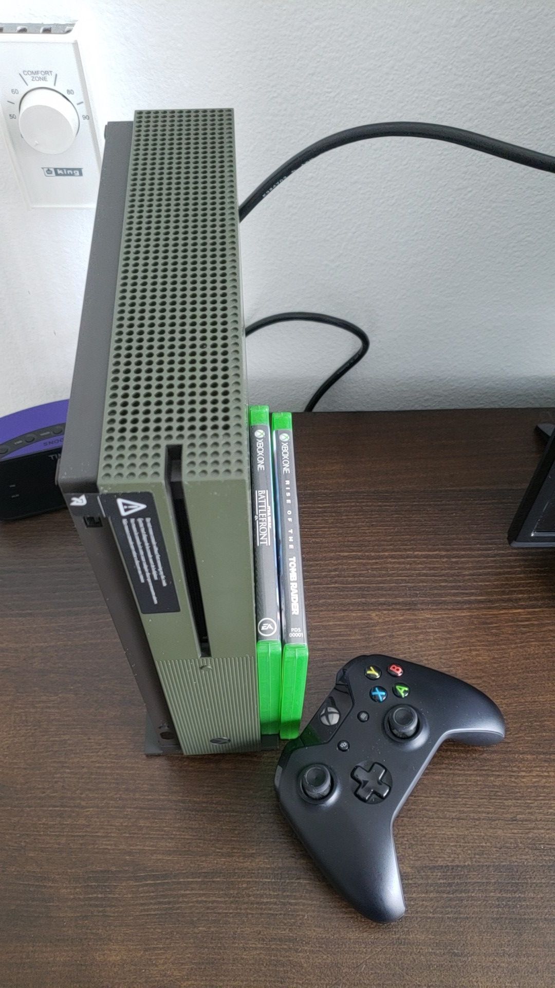 Xbox One S 1tb 1x Controller 2x Games For Sale In Woodinville Wa Offerup