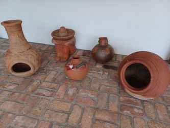 Terra Cotta planters, and outdoor decor