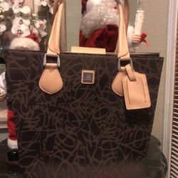 diane von furstenberg DVF Brown/tan Tote Bag With Luggage Tag