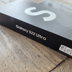 UNLOCKED Samsung Galaxy S22 Ultra 512GB  in Original Box