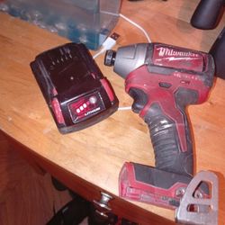 Milwaukee Impact Drill 