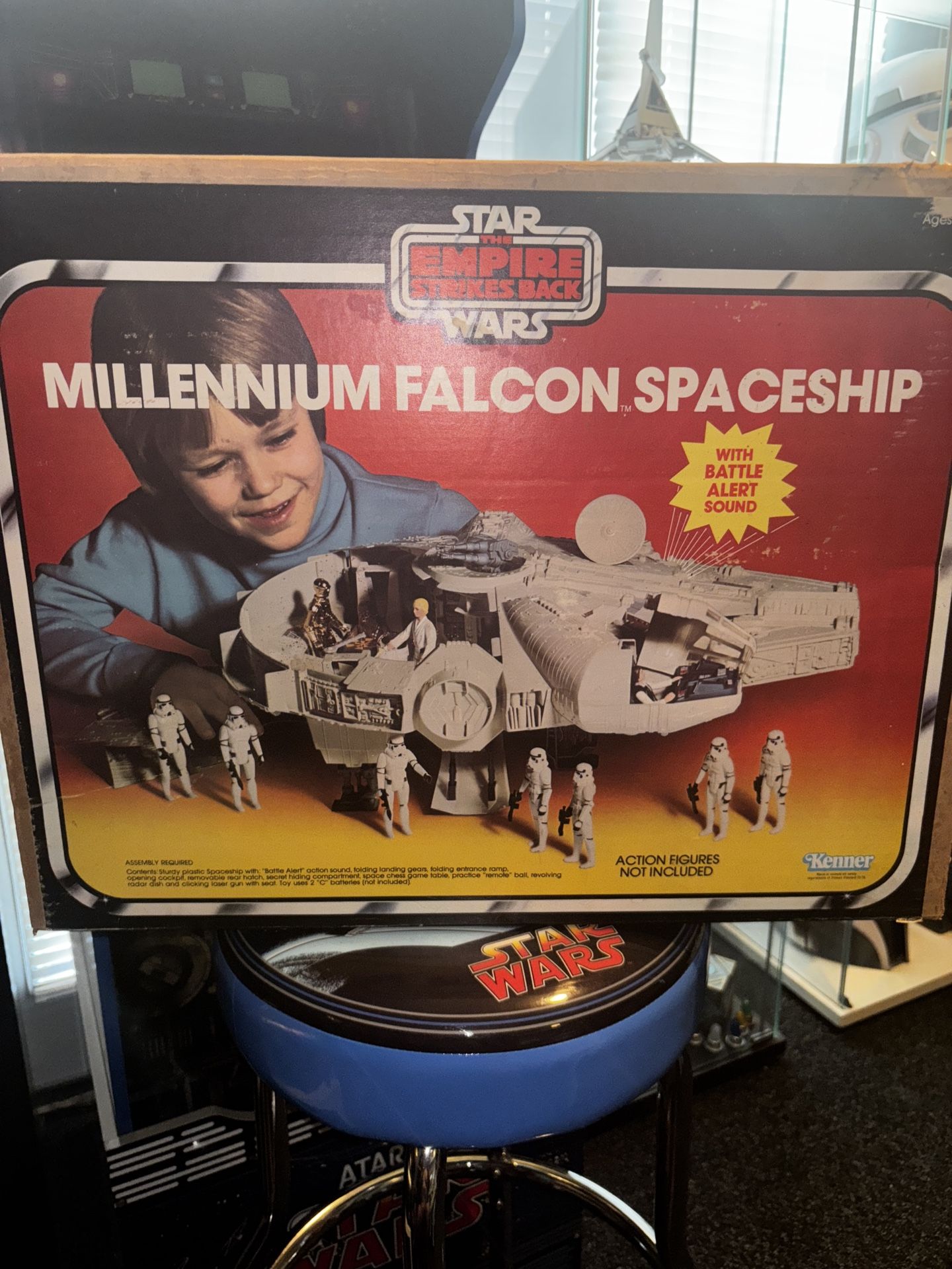 Star Wars ESB Millennium Falcon 1980 Vintage Kenner with Box