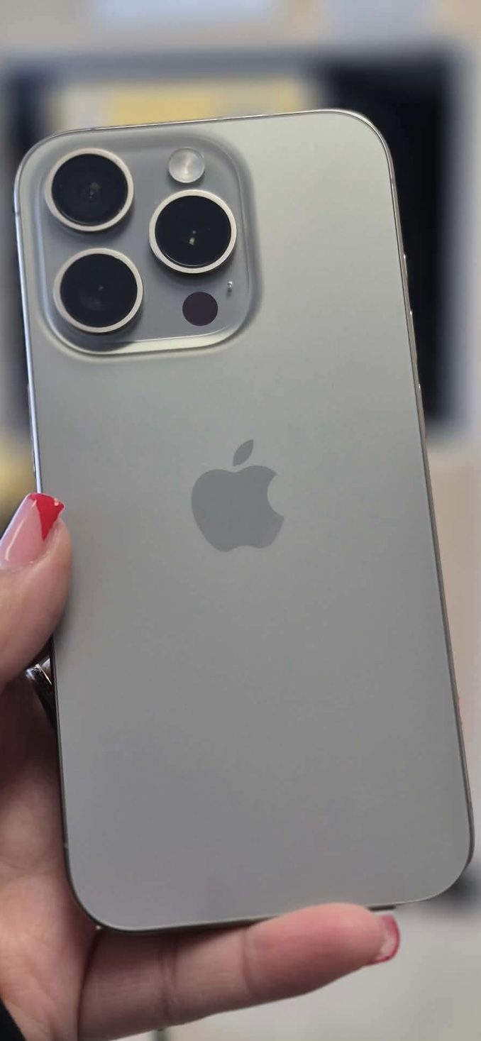 iPhone 15 ProMax UNLOCKED 512GB