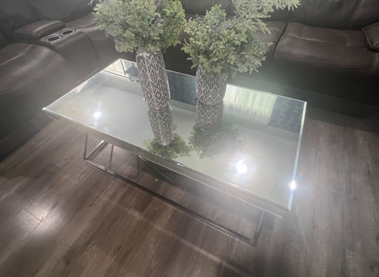 Mirror Table 