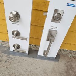 Schlage Assorted Door Knobs