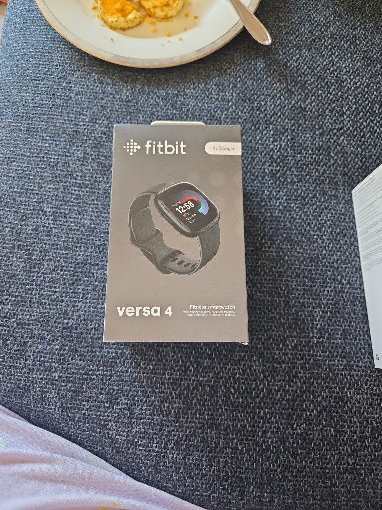 Fitbit Versa 4 Fitness Smartwatch - Graphite Aluminium Case, Black Infinity Band, Totally New, Unopened, Bought For 200$ + Taxes 