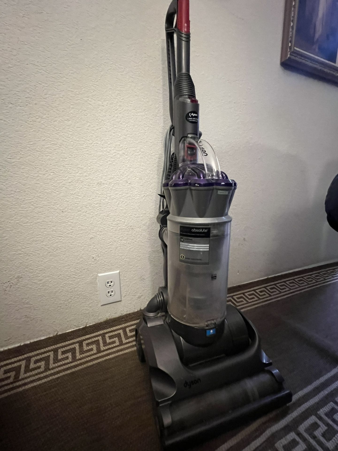 Dyson Upright Vacuum Cleaner DC14 Hepa Purple Hoover