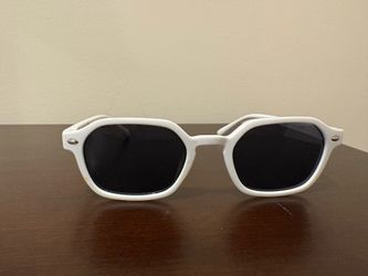 Kids fashion sunglasses