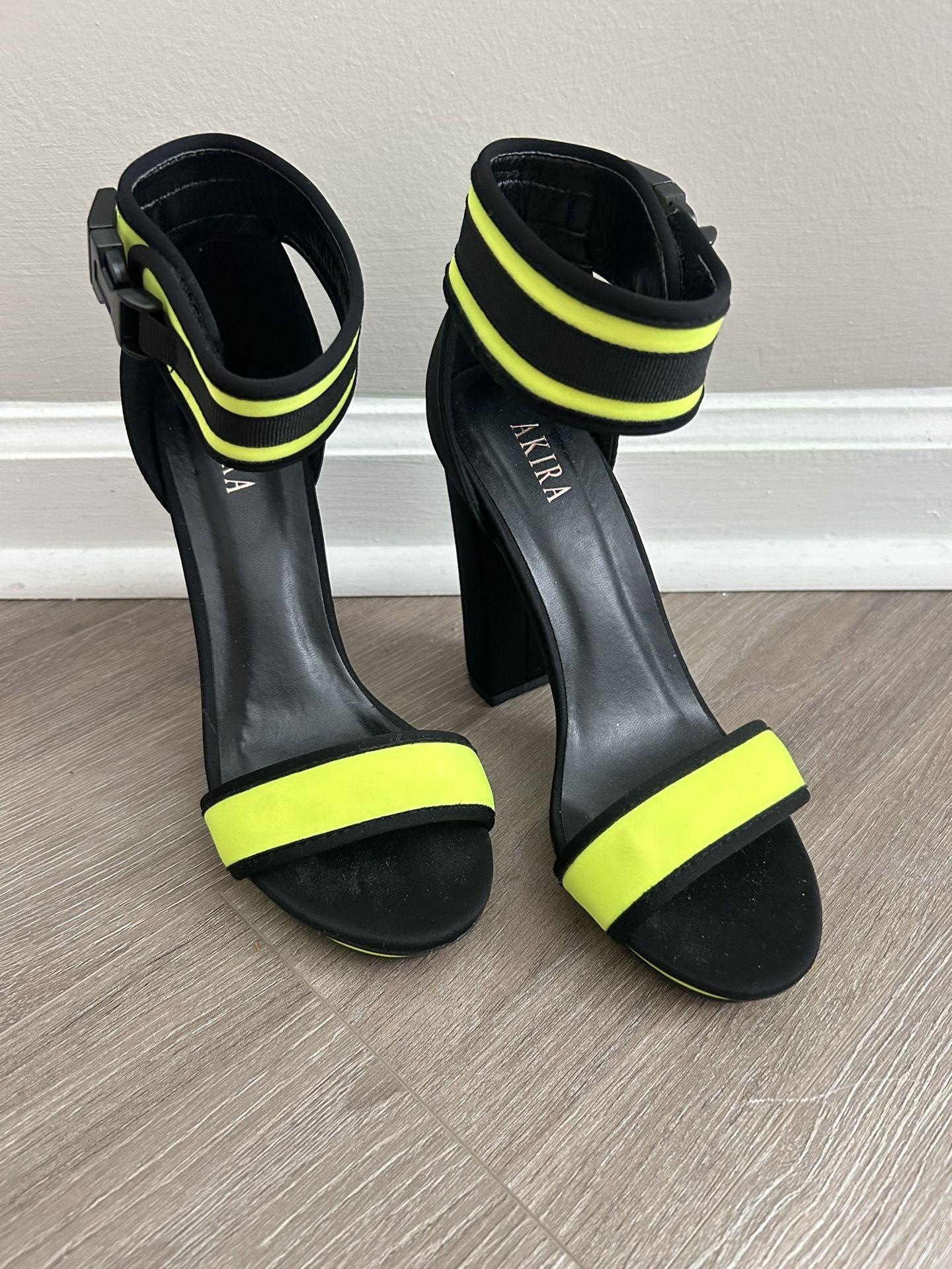 Akira Black and Lime Green Yellow Wrap Ankle Size 6.5 Heels