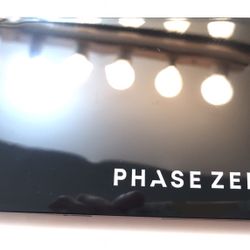 Phase Zero Eyeshadow Palette: The Necessities