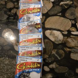 Gamakatsu wide gap hooks