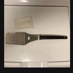 Pampered Chef Big Stainless Barbecue Spatula