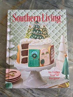 2025 Southern Living Annual Recipes cookbook