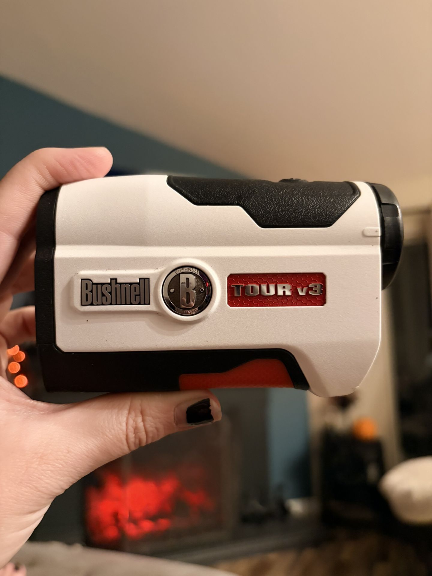 Busnell Tour V3 Range Finder