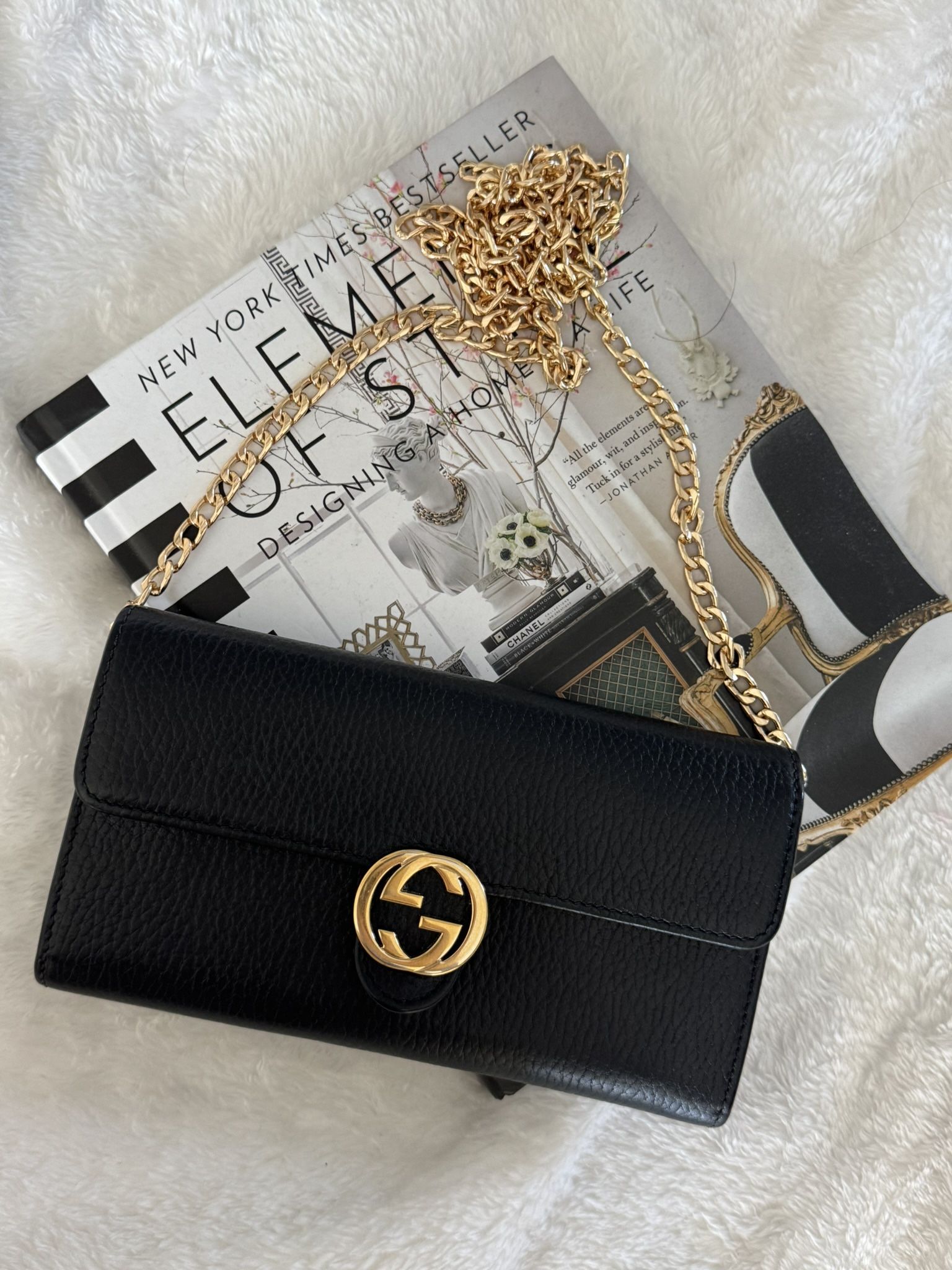 Authentic Gucci Interlocking GG Leather Wallet On Chain Crossbody Bag