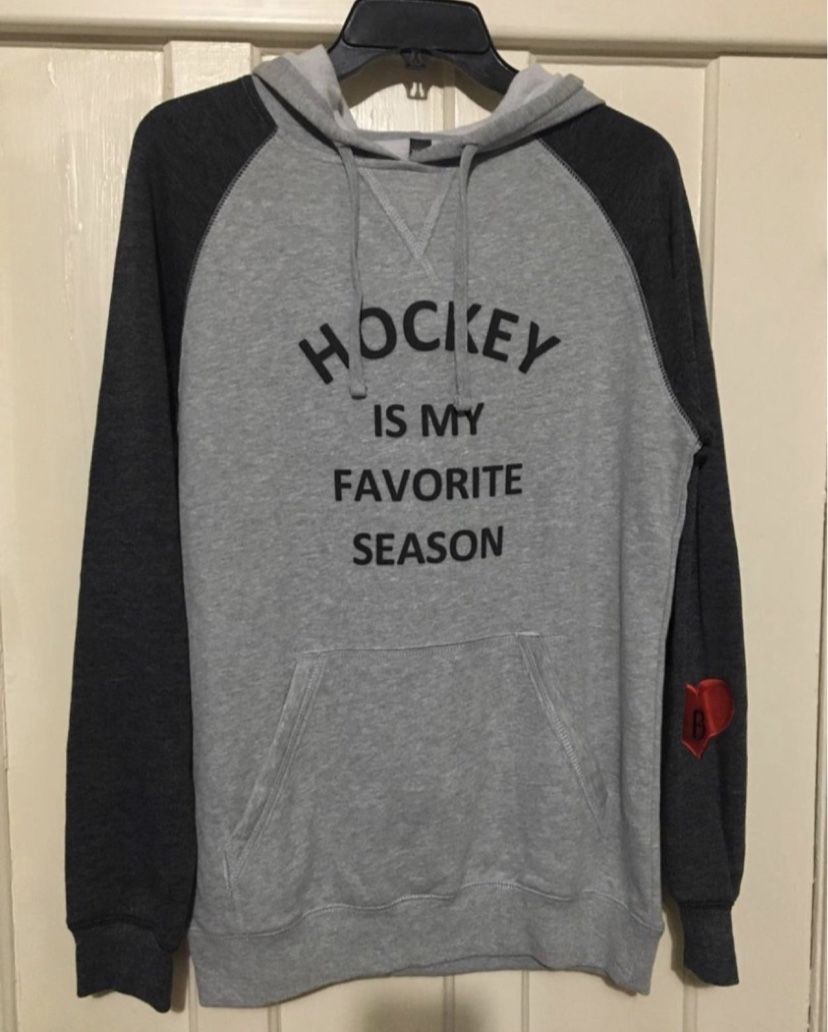 HOCKEY IS MY FAVORITE SEASON MEN’S HOODIE SIZE S