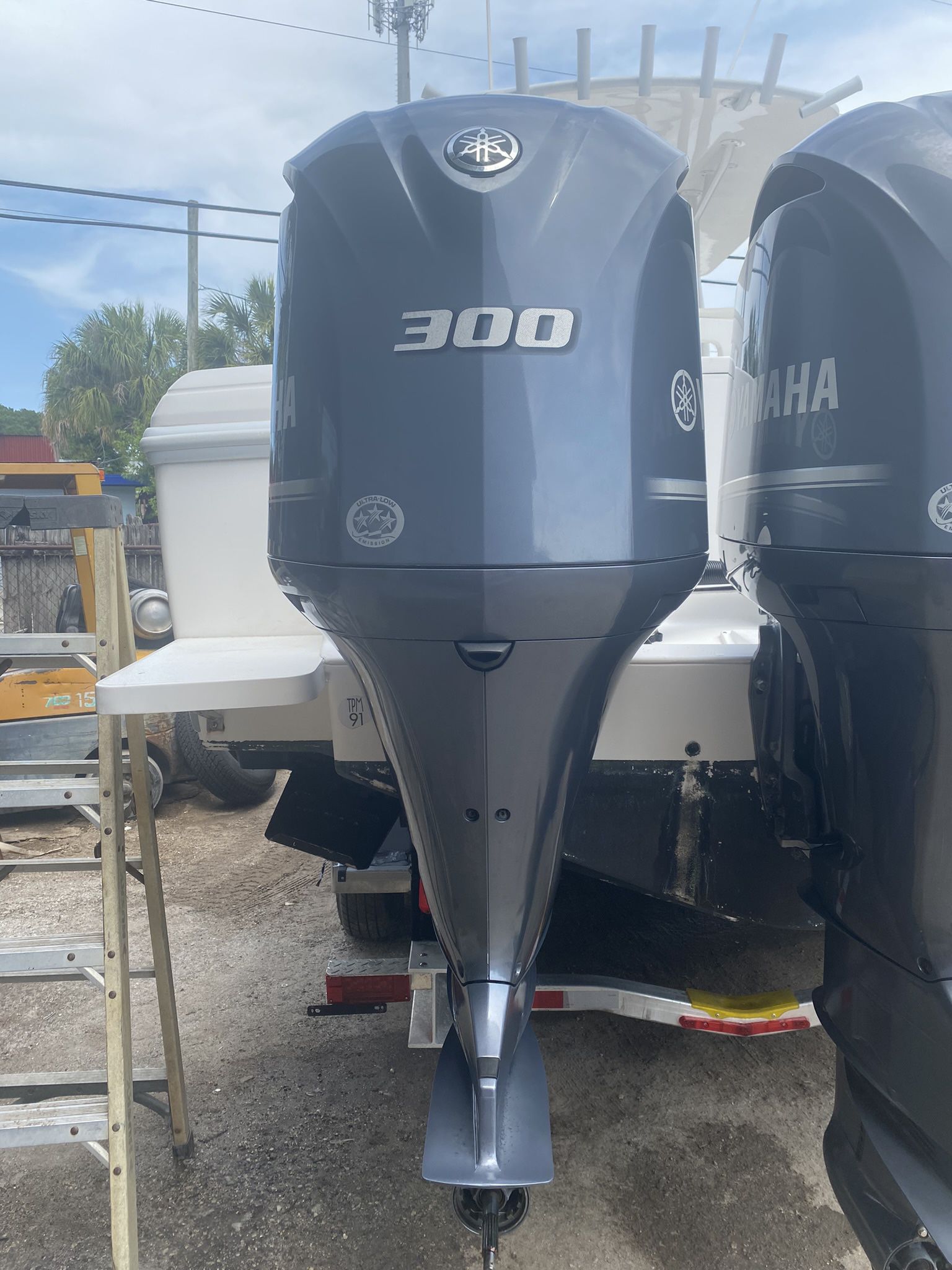 2019 Yamaha V6 300 HP 4-Stroke 25" Outboard Motor