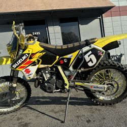 2004 SUZUKI DIRTBIKE