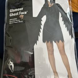 Woman’s Ghost Face Costume