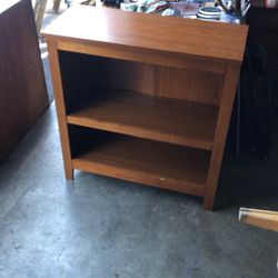 Bookshelf adjustable wood