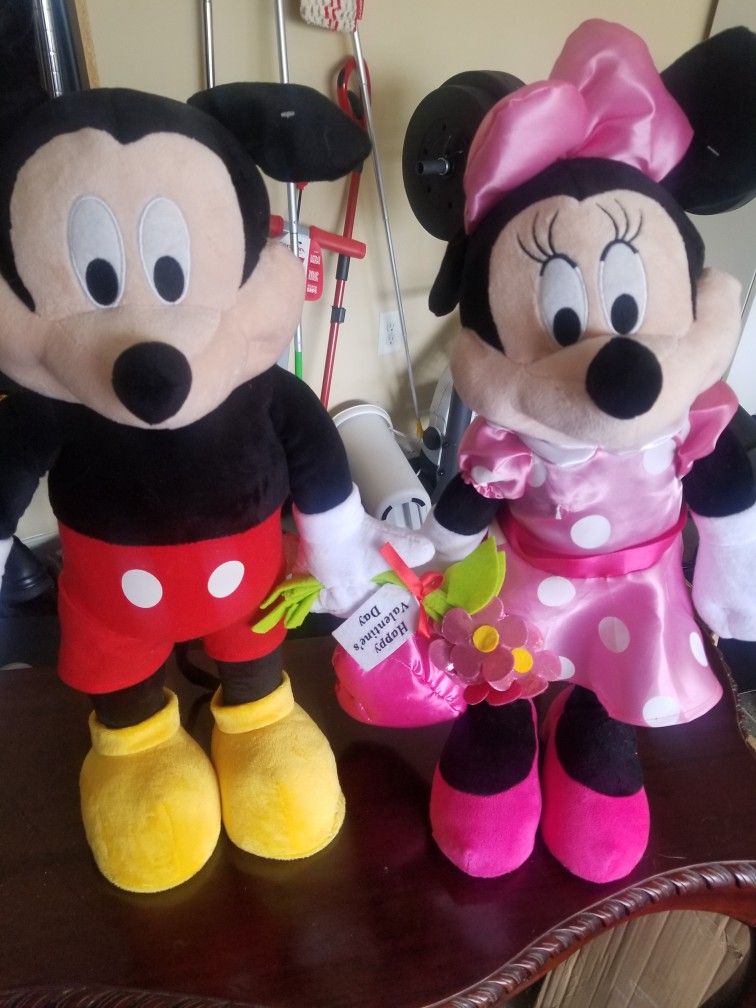 Micky And Minnie V Day