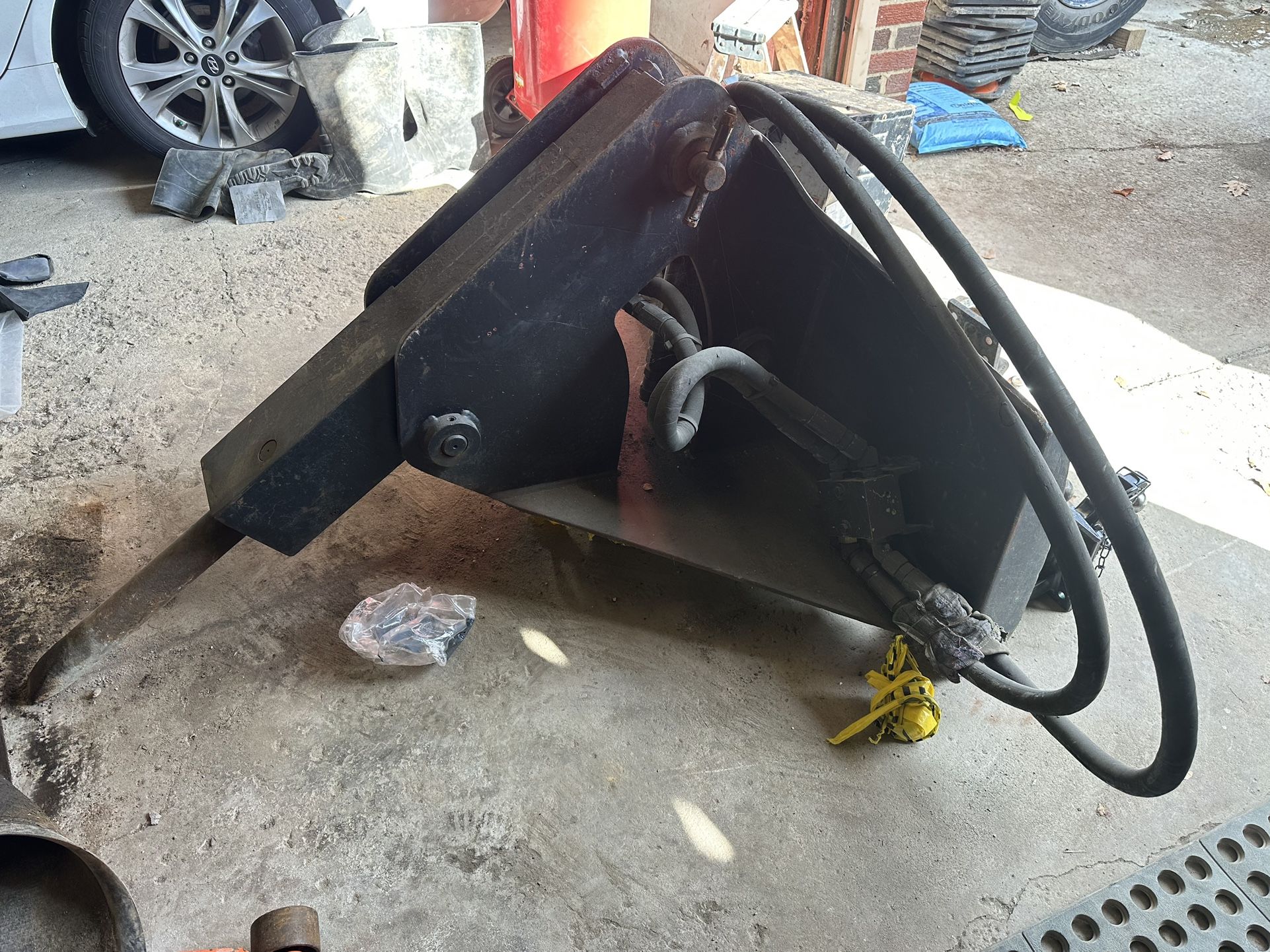 Jack Hammer For Bobcat Or John Deer Skid, Steer