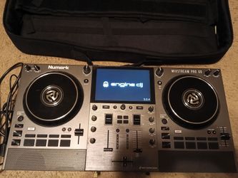 Numark mixstream Pro Go