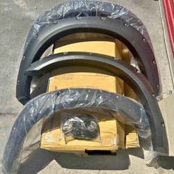 09-18 RAM 1500 Fender Flares Bengalas De Guardabarros