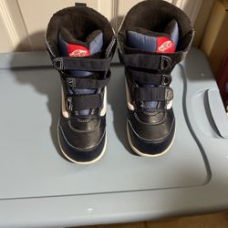 Size.4 Vance Off The Wall Snow Cruiser V. boots