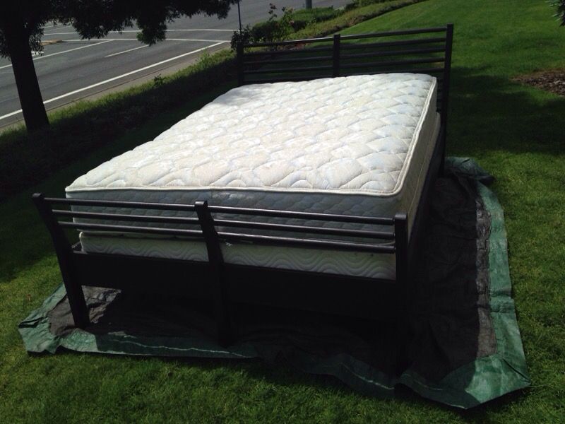Queen IKEA Sorum style bed with a great pillow top mattress