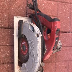 Milwaukee Saw 