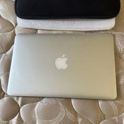 Apple MacBook Air 