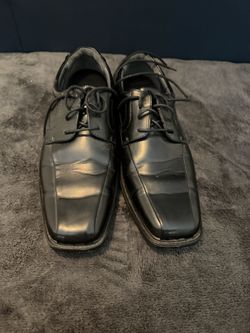 Men’s Black Dress Shoes – Size 10