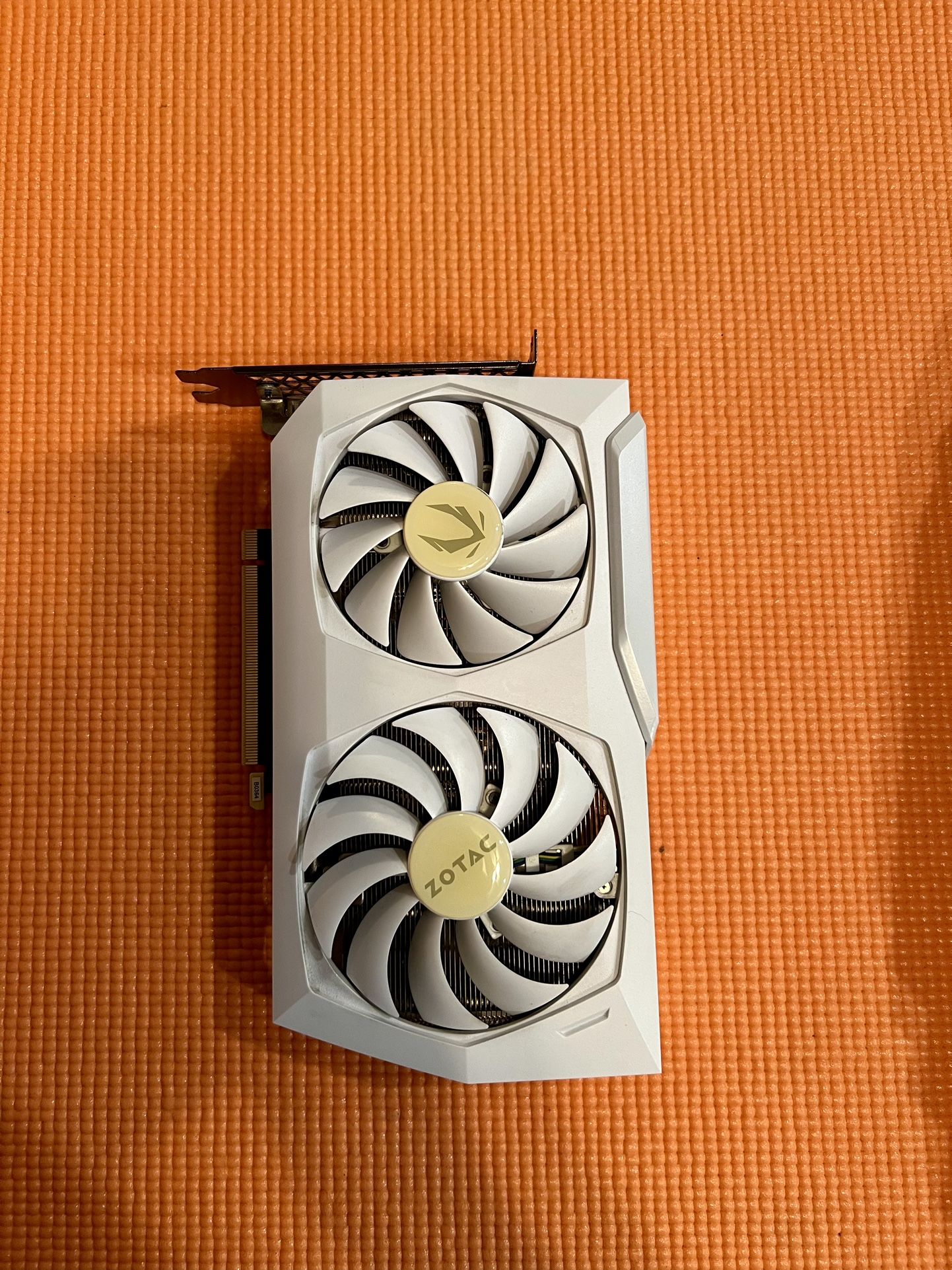 ZOTAC GAMING GeForce RTX 3070 Twin Edge OC White Edition