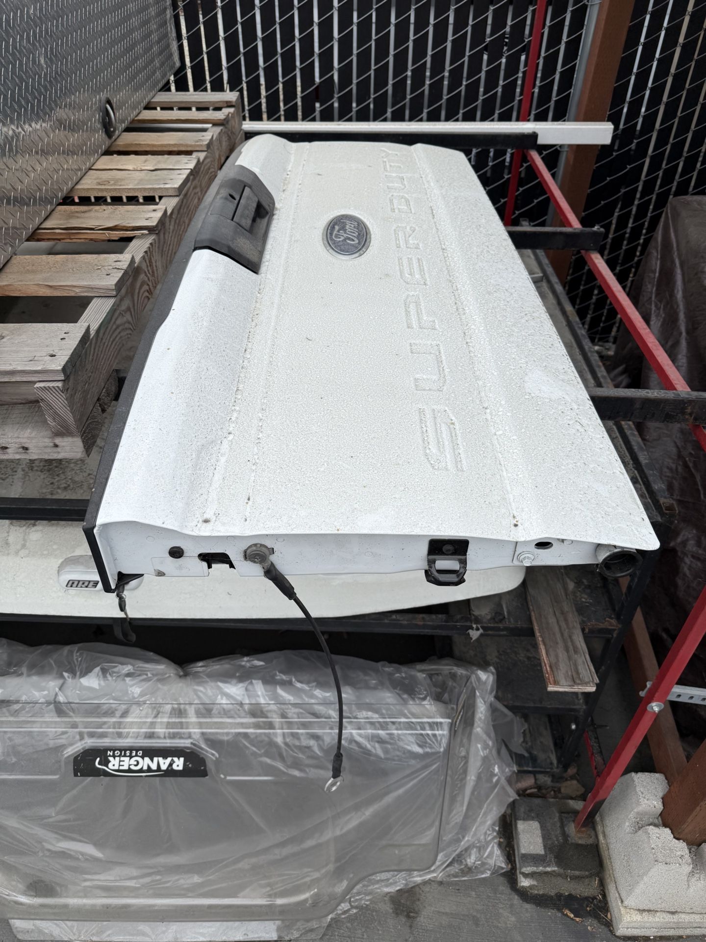 F250 Tailgate