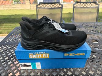 Skechers men’s shoe size 12