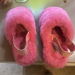 Pink Ugg Slippers 