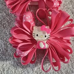 Pink Hello Kitty Hair Bow Set